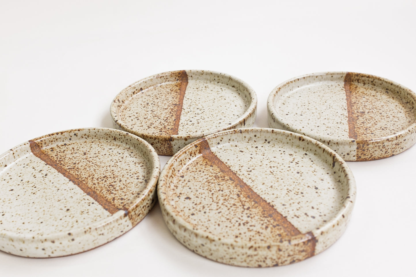 Small Rimmed Plates (5")